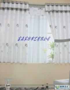 透明紗狀窗簾懸掛指南 打造富森風格的家居布藝空間